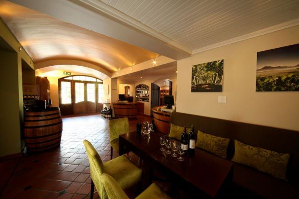 Wine Estate - Bergkelder