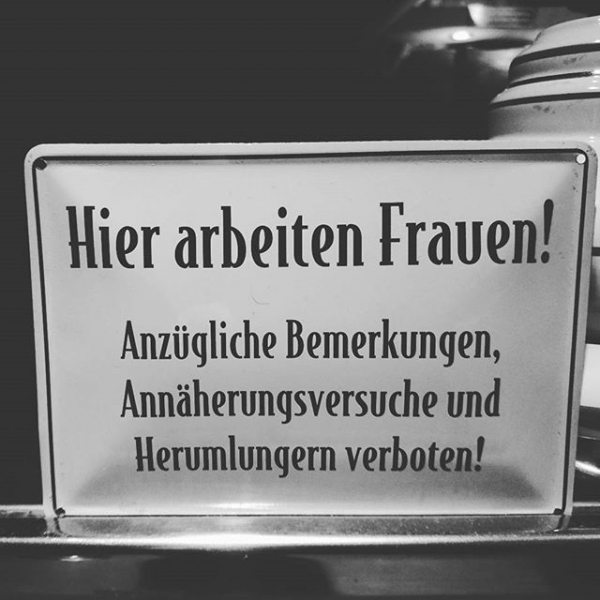 No comment ????#humor #wine #wein